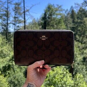 COACH Double Zip-Around Travel Wallet Signature Canvas BLK/BRN w Gold Hardware